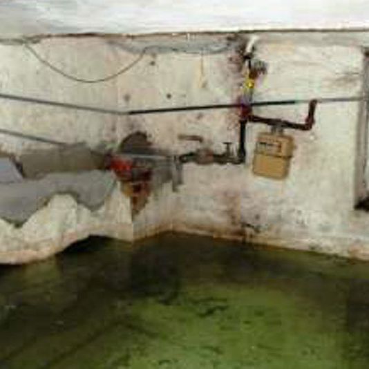Kelder onder water - gas en water niet bereikbaar