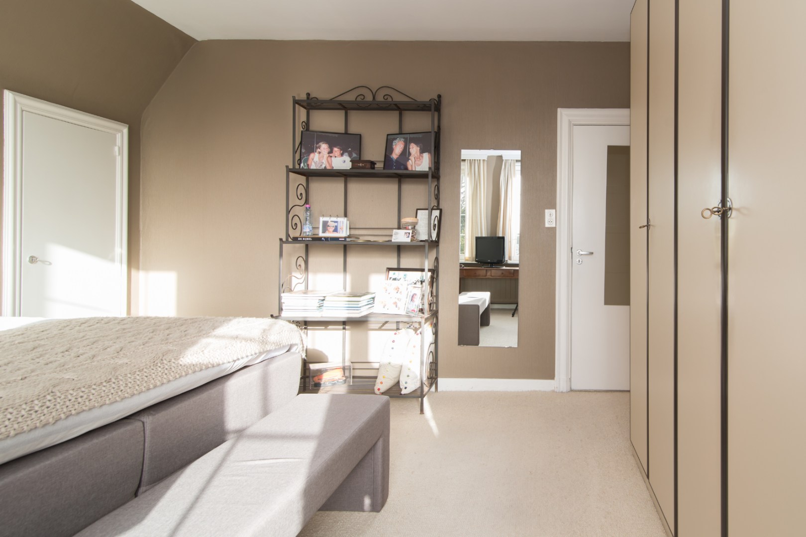 Exklusive modernistische Villa mit der Signatur des Architekten Arthur Degeyter.